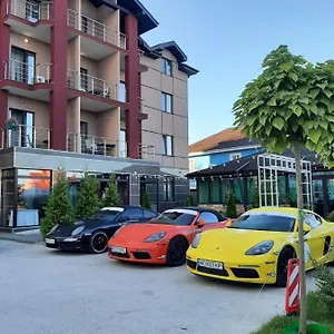 https://biruza-club.hotels-of-kiev.com